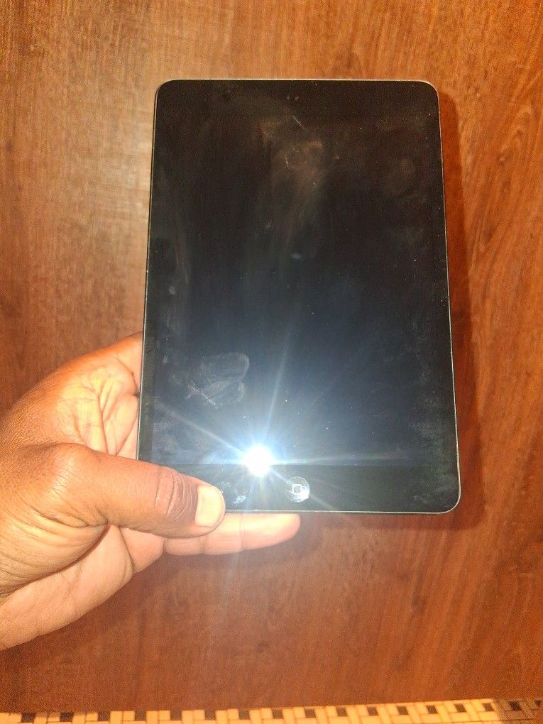 Ipad Mini 1st Generation 32 Gb Excellent Condition Unlocked