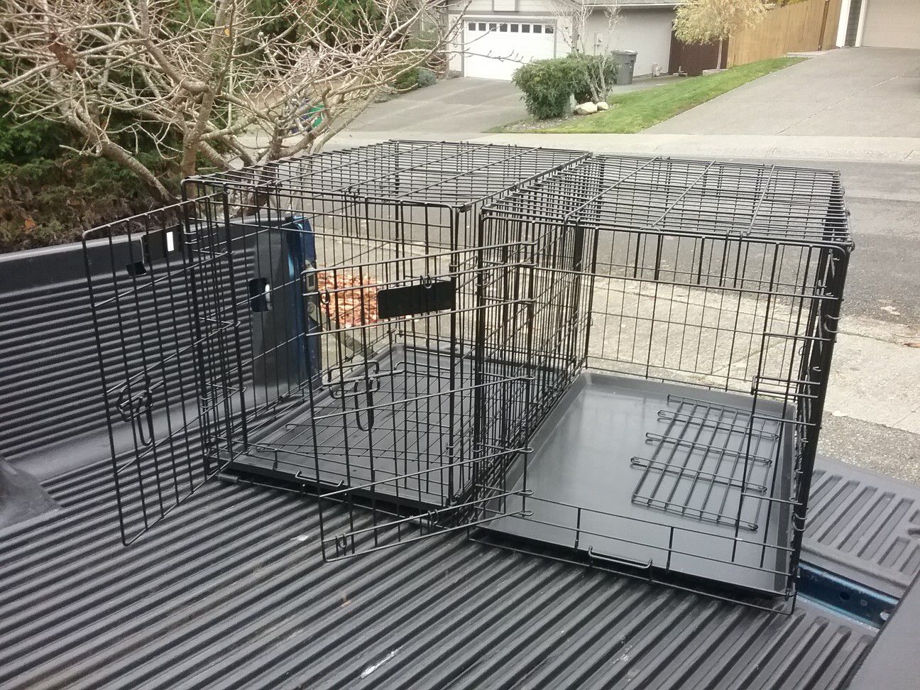 Medium Dog Kennel Crate like New 30” L by 19” W 21”H $35 Each