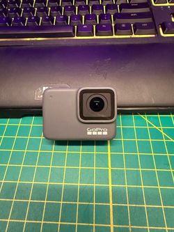 GoPro HERO 7 Silver Camcorder 4K 10MP Ultra HD Camera Touch Screen NO WIFI