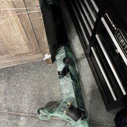 Adjustable bed frame