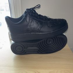 Baskets Nike Air Force 1 '07 LV8 "Stars" Triple Black 👟