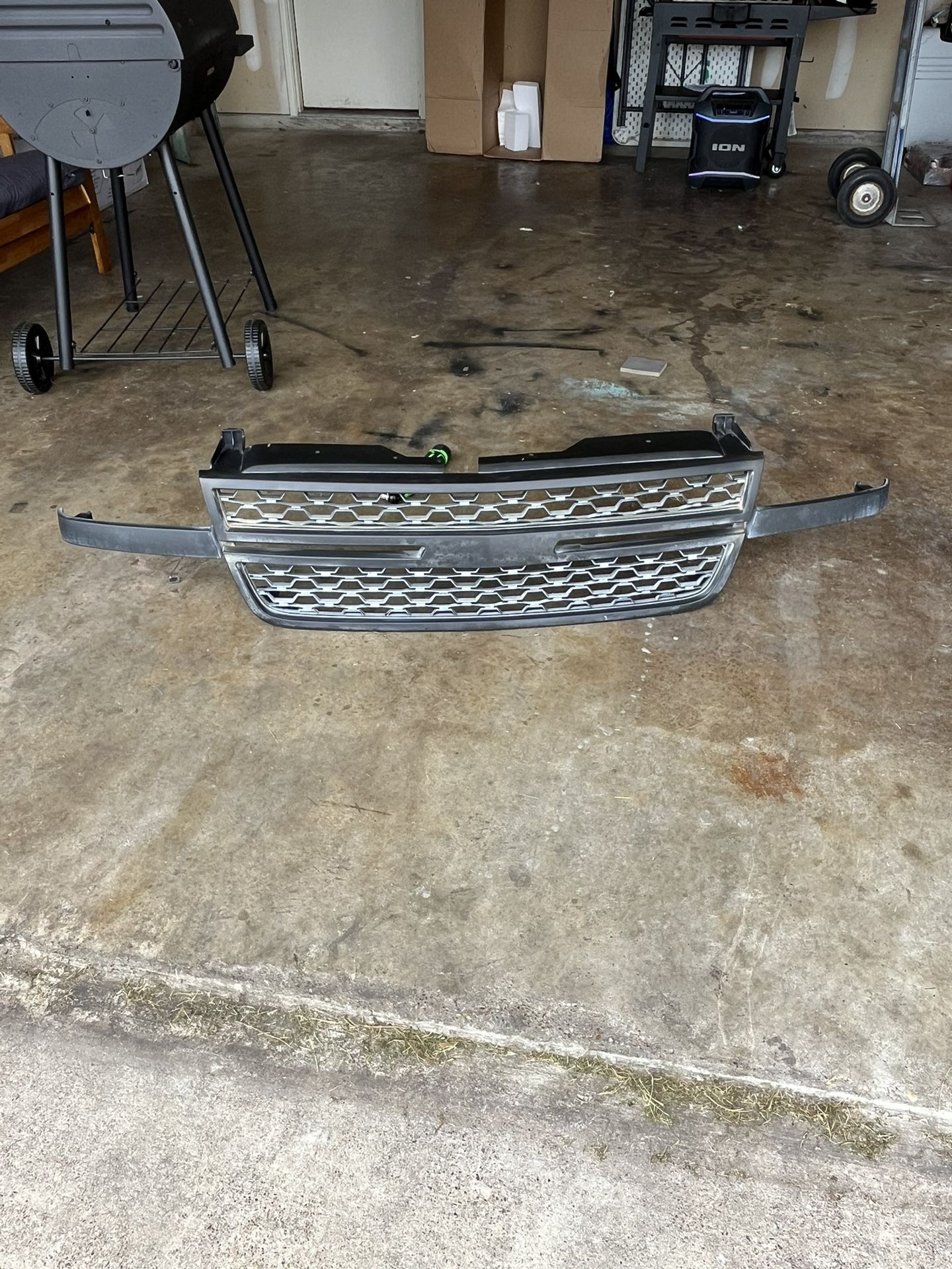 Chevy Silverado Grill