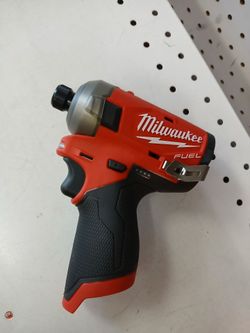Milwaukee new 1/4" Impact surge hydraulic 12M