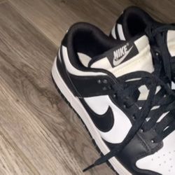 🐼 Nike Dunk Low “Panda” 📏 Size 7.5 💰 $90 📍 AV / 📦 Ship 📩 DM to buy