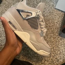 Jordan 4s Frozen Moments