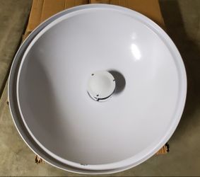 Beauty Dish for Portraits Photography 28" with White Sock Diffuser