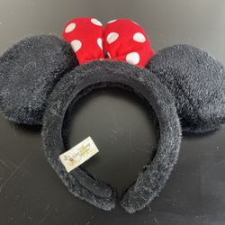 Fuzzy Minnie Mouse Ears (Disneyland Resort)