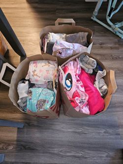 Girls clothes 4t-5t