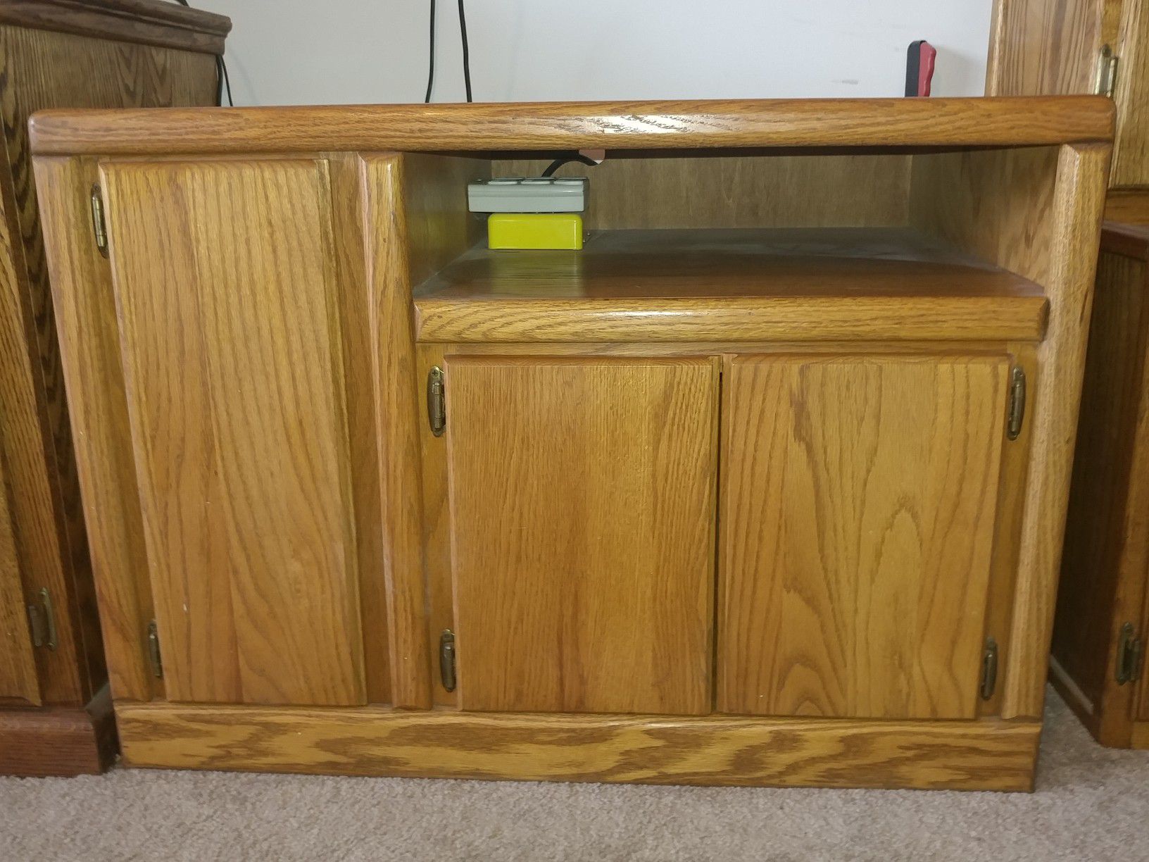 Nice wood tv stand entertainment center 36wide x24x24