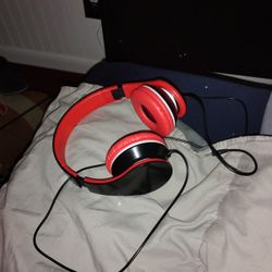 Wired Headphones 