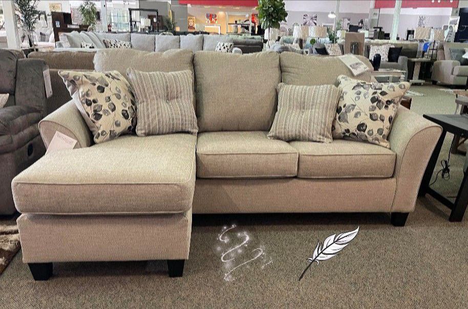 🍁 BRAND NEW 🔥Abney Driftwood 40×92×64 Sectional Sofa
