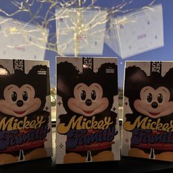 POPMART Mickey Family Cute Together Keychain