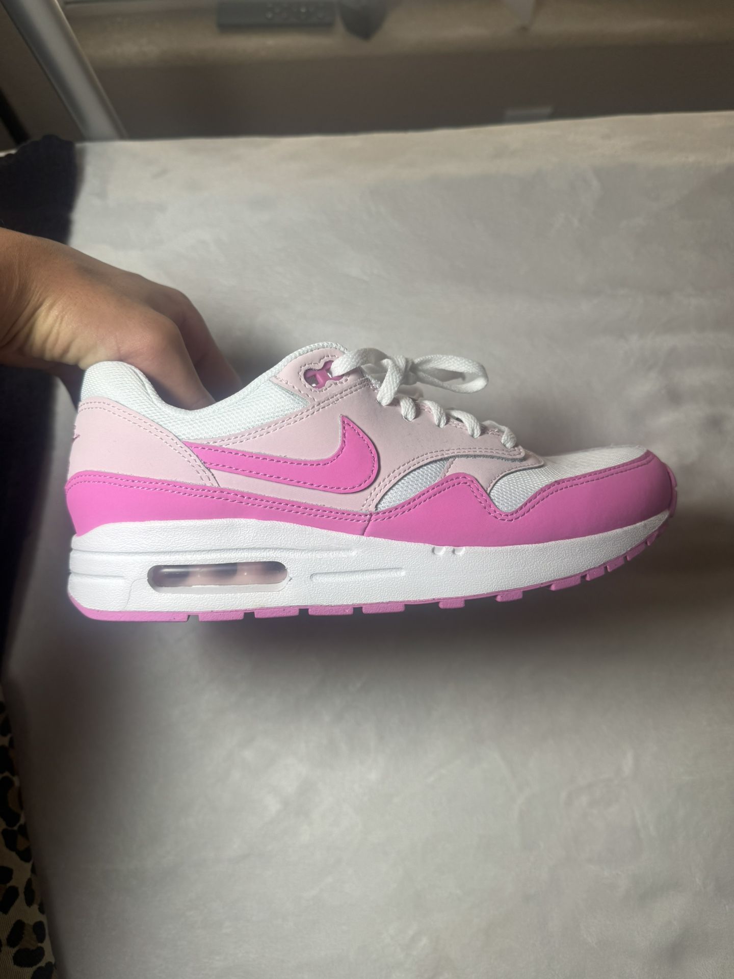 Nike Air Max 7y (7.5 Woman)