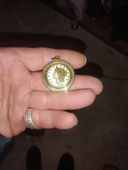 Twenty dollar 1776 gold replica