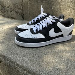 Brand New Nike Court Vision