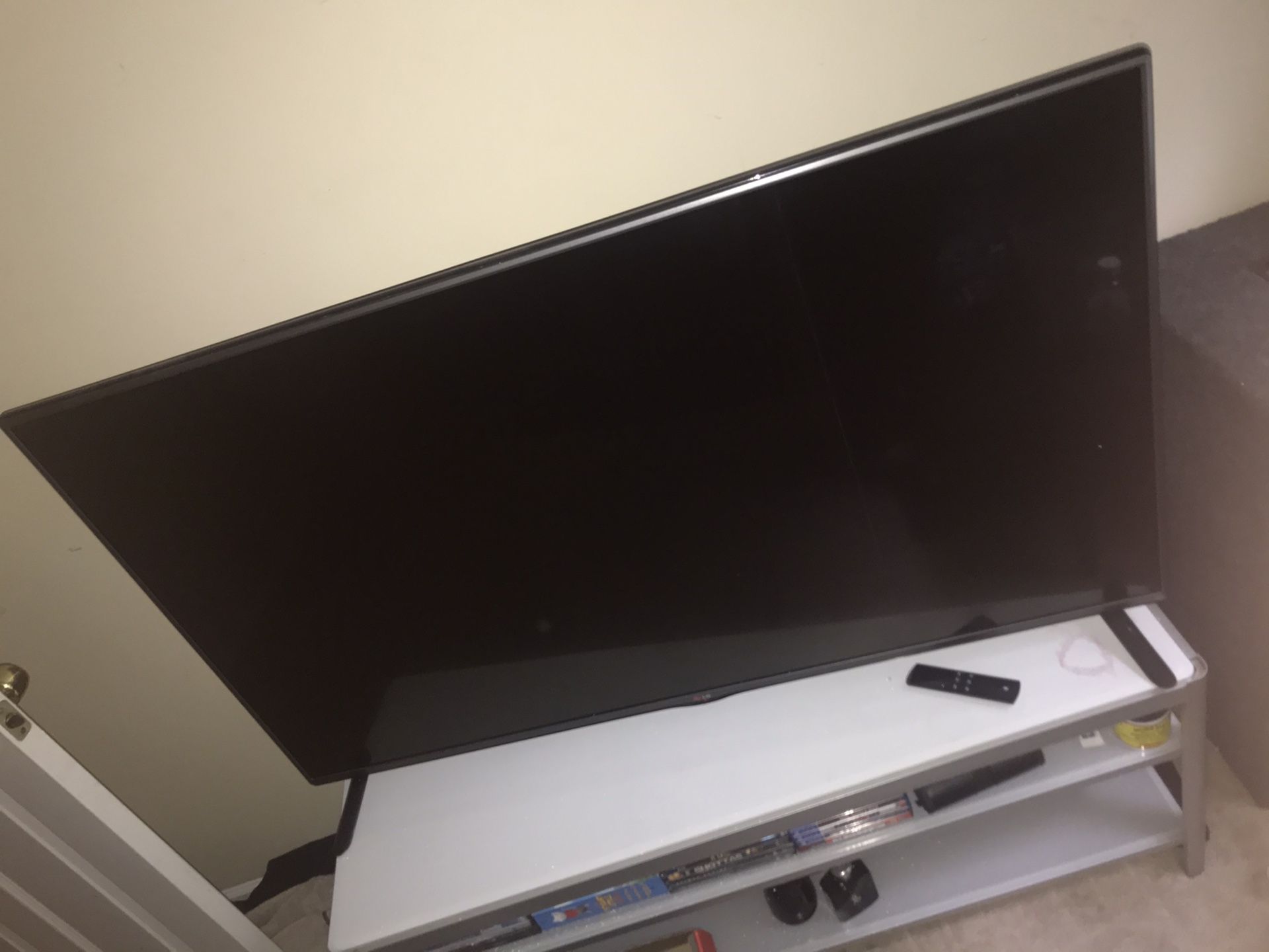 55 inch LG TV