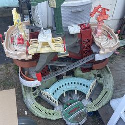 FREE THOMAS THE TRAIN AND FRIENDS SUPER TOWER