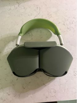 Apple Airmax Headphones