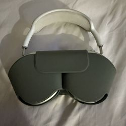 AirPods Max