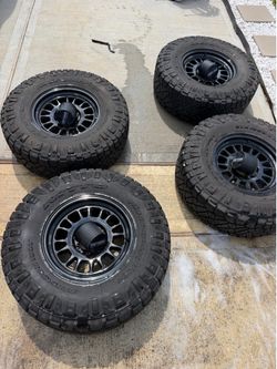 Wheels and tires for a f250/350