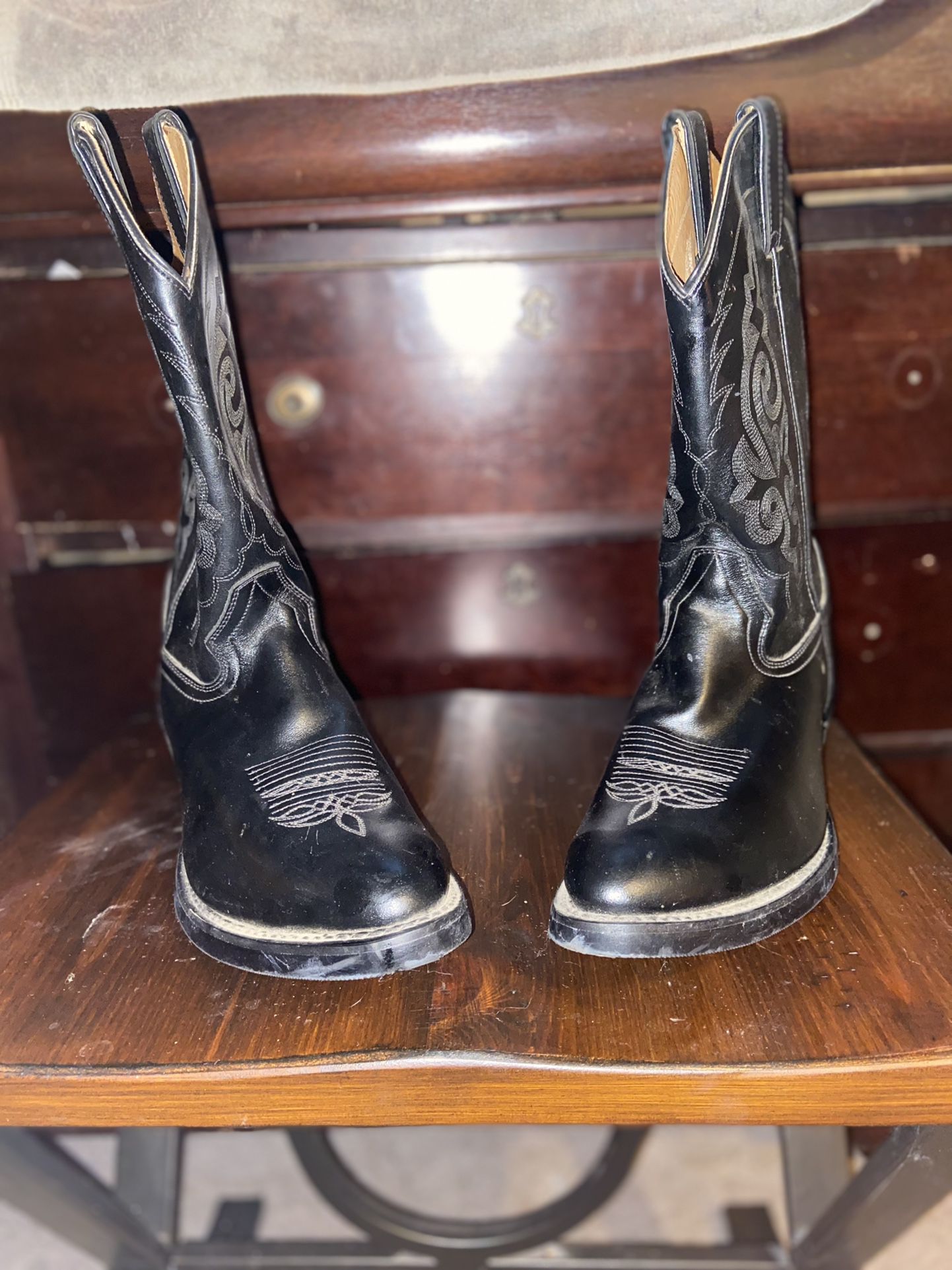 Double H (Size 10 Black) Leather J Toe Western Classic Cowboy Work Boots 