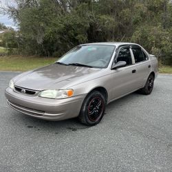 2000 Toyota Corolla