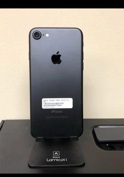 Apple IPhone 7 32GB Black / Fully Functional / Clean ESN Guaranteed / Extras