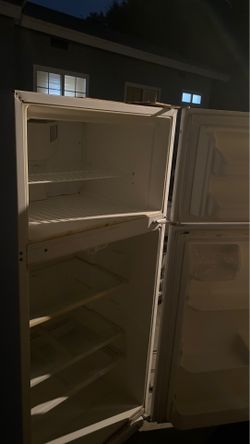 Frigidaire refrigerator