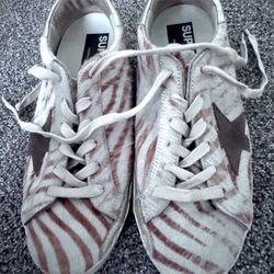 EUC GOLDEN GOOSE RARE SNEAKERS
