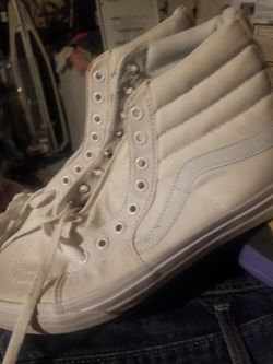 All white skate hi's unisex vans nwt