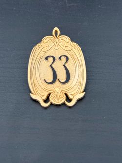 Disney’s Club 33