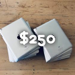 31 Apple iPads 2nd Gen GB? Cracked 