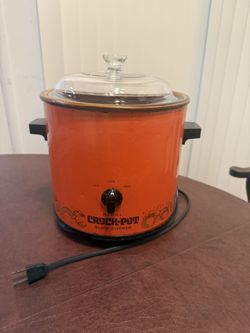 Vintage Rival Crock Pot Slow Cooker 3.5 QT Quart Orange 1970s