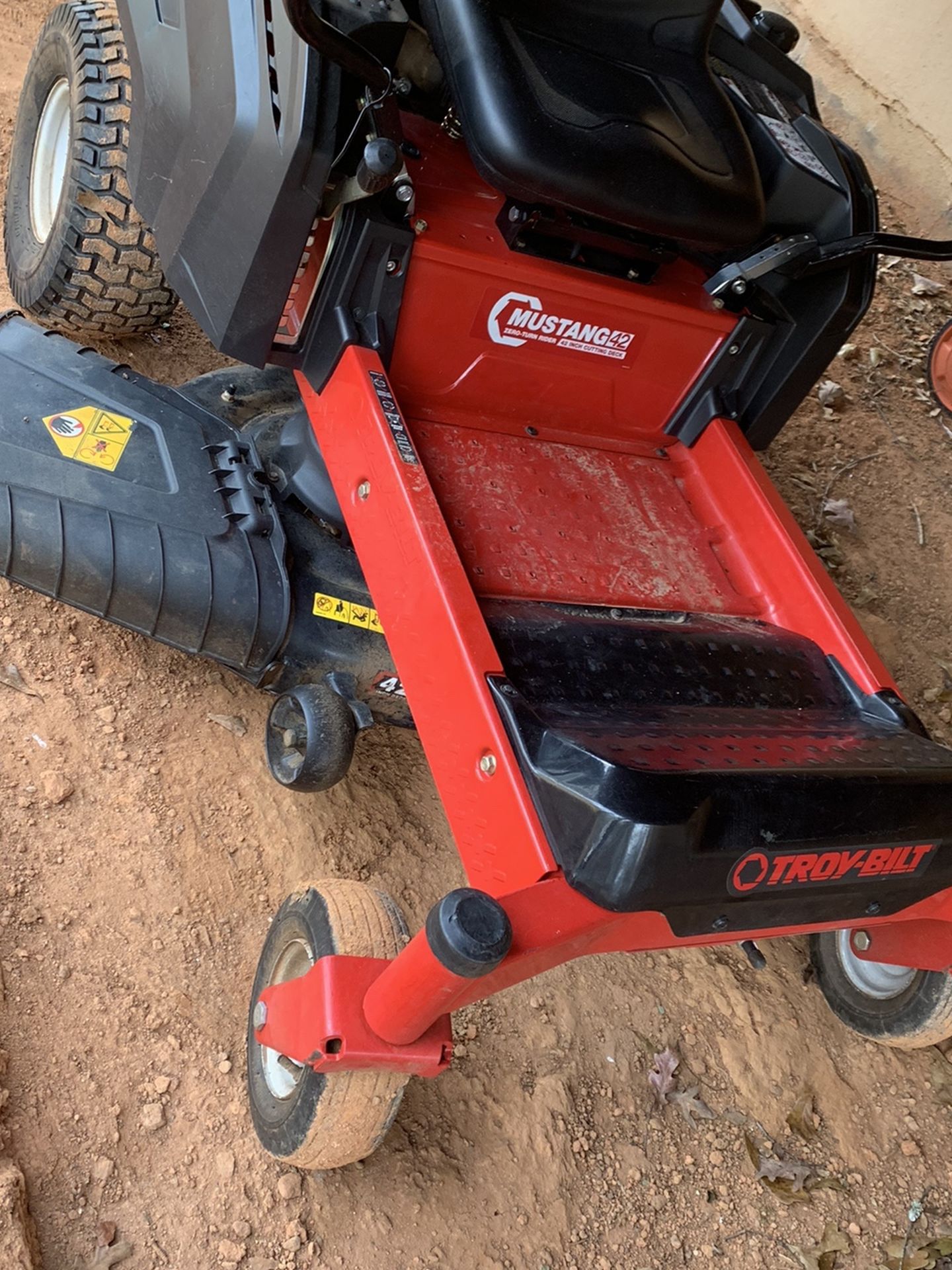 42” ZeroTurn Troybilt Tractor