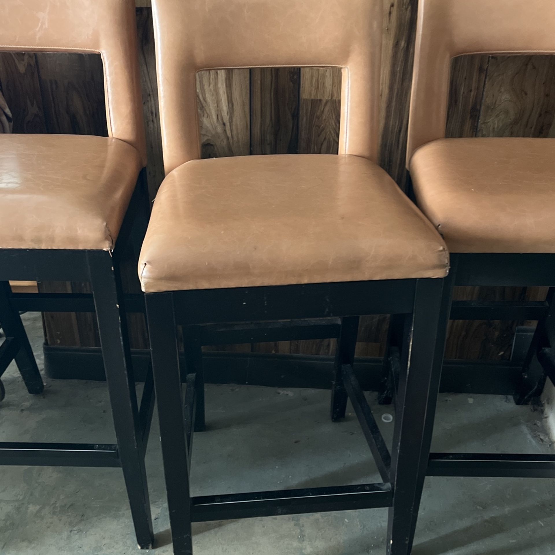 High Bar table  Chairs
