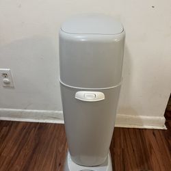 Diaper Genie 