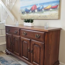 SOLID WOOD BUFFET ENTRY TABLE DELIVERY AVAILABLE