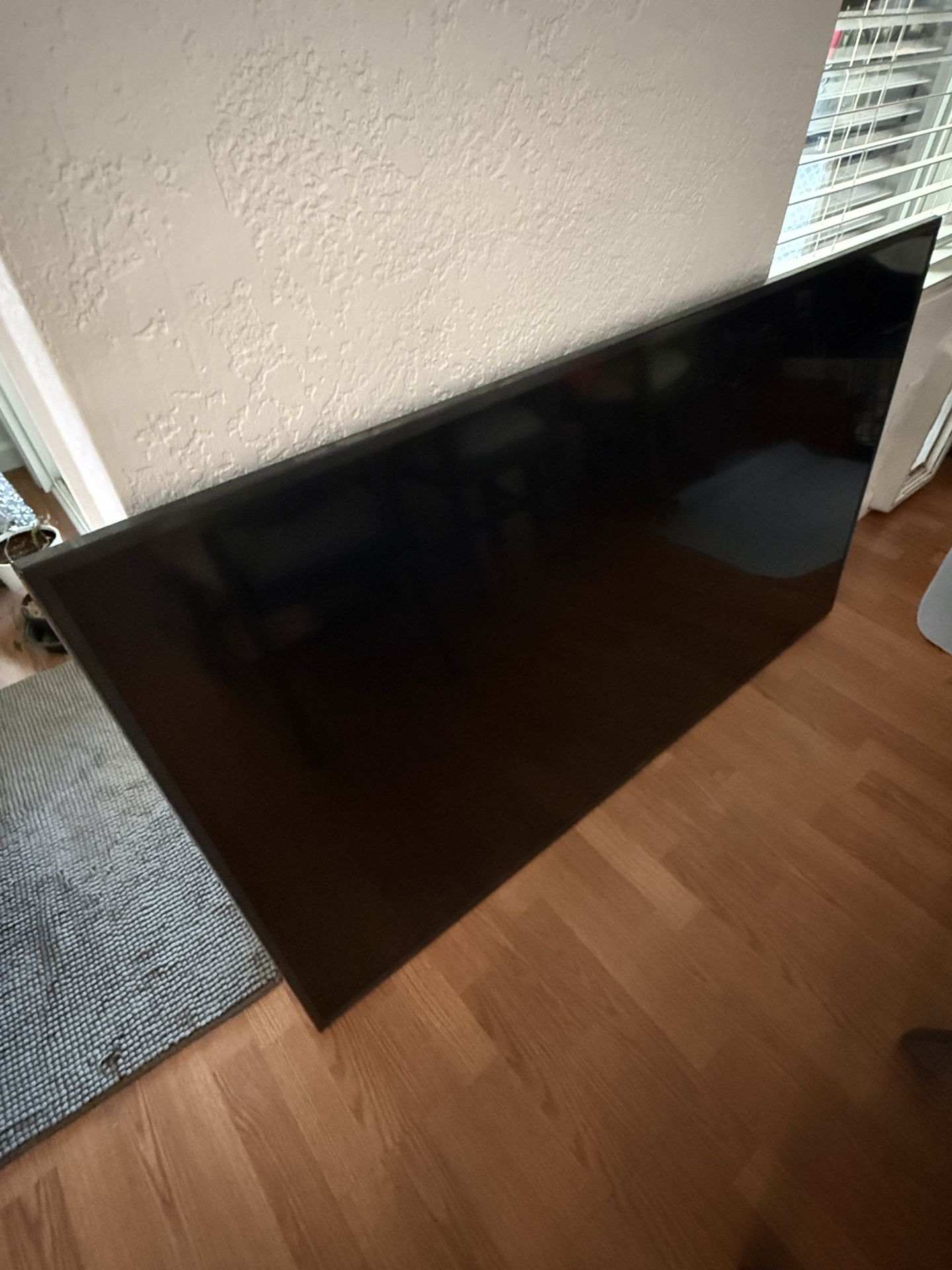 Samsung 60” Flat Panel TV