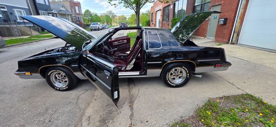 1985 Oldsmobile Cutlass Salon