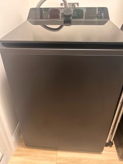 .5 cu. ft. SMART Top Load Washer in Matte Black with Impeller, Easy Unload and TurboWash3D Technology