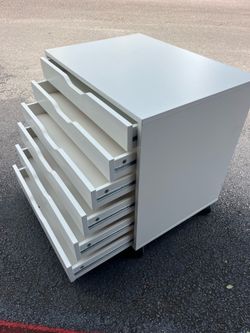 Multiple uses cabinets with drawers