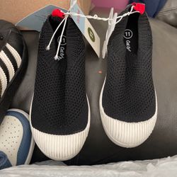 Cat And Jack Shoes