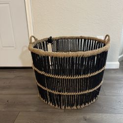 Blanket Basket