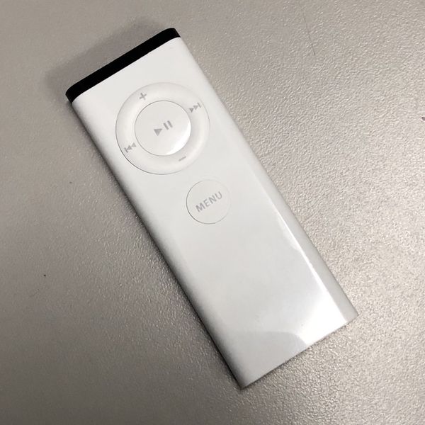 apple remote a 1962 battery change