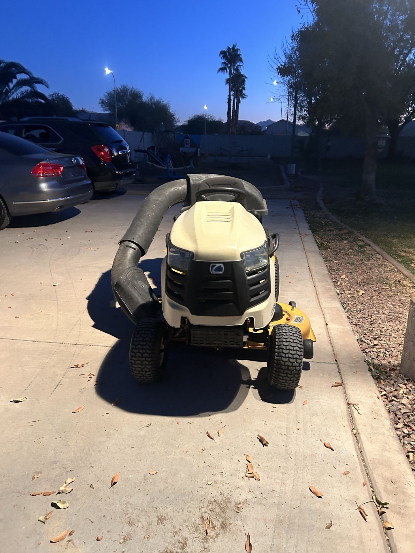 Tractor Lawnmower