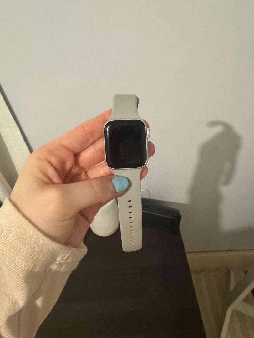 Apple Watch SE