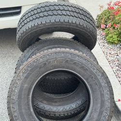 Bridgestone Tires LT275/70/18