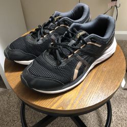 ASICS Black Tennis Shoes