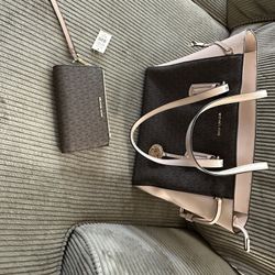 Michael Kors  matching Purse And Wallet