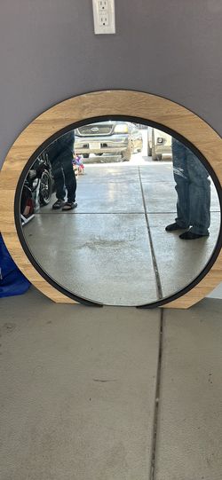 Big Mirror 